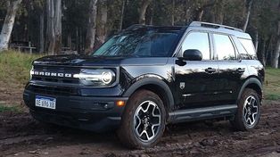 Es el primer integrante de la nueva familia de vehículos todo terreno Bronco, que tendrá versiones más grandes y potentes en el futuro