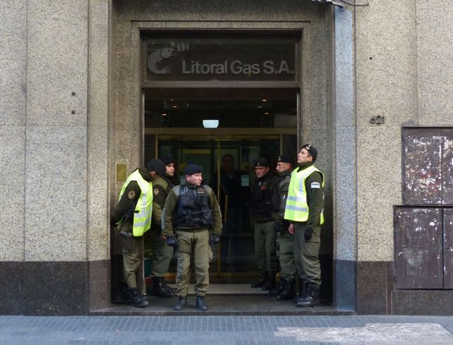 Gendarmería realiza un nuevo allanamiento en las oficinas de Litoral Gas