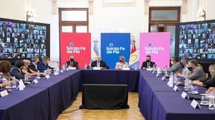 Autonomía municipal: Perotti reunió a los intendentes y planteó avanzar en la descentralización