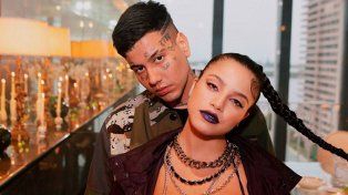 Emilia Mernes y Duki se relajaron en Japón