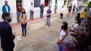 Una pelea que no ayuda