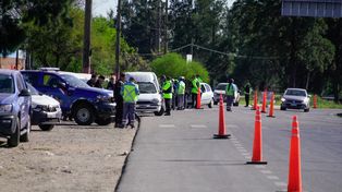 Controles al tránsito en rutas. La disparidad de normativas hacen que la RTO se exige en Santa Fe y Córdoba pero no en autos radicados en Entre Ríos.