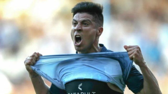 Polémica. La llegada de Cristaldo a Newell’s generó un debate sobre  los antecedentes del delantero.