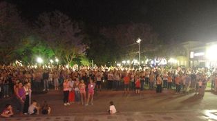 Multitudinaria marcha del silencio por el femicidio de Degiorgio