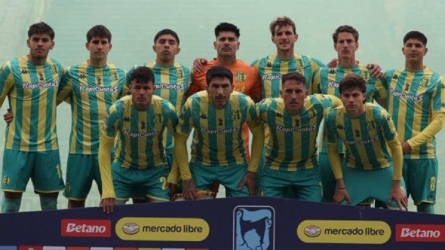 Racing lo dio vuelta y condenó a Aldosivi al descenso.