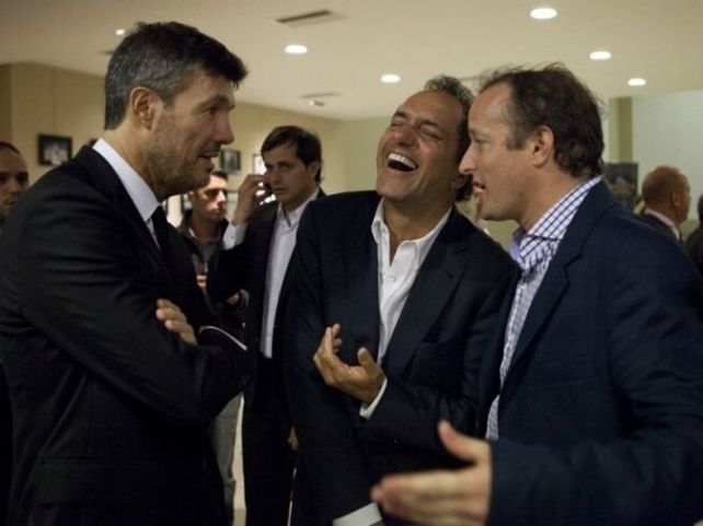 Distendidos. Tinelli