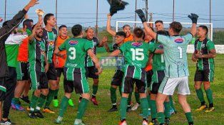 Achirense se lo dio vuelta a Oro Verde y sigue su andar.