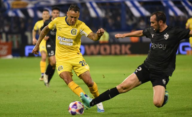 Candia arrancó el torneo como titular y convirtió el tanto de la victoria de Central en el debut ante Argentinos Juniors.
