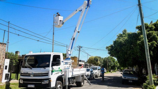 En Paraná comenzó a implementarse el programa Paraná 100% LED.