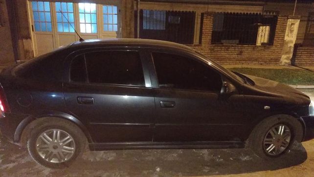 Secuestraron un auto de una banda de boqueteros