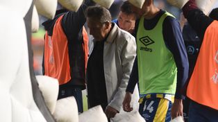 En la boca del lobo. Russo dejó el bosque con una derrota ante Gimnasia en la previa del clásico ante Newell’s.&nbsp;
