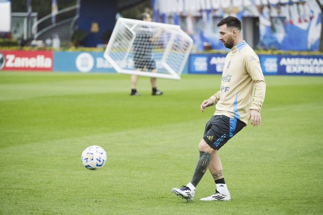 Lionel Messi ya no se entrenará más en Argentina para un partido de eliminatorias.
