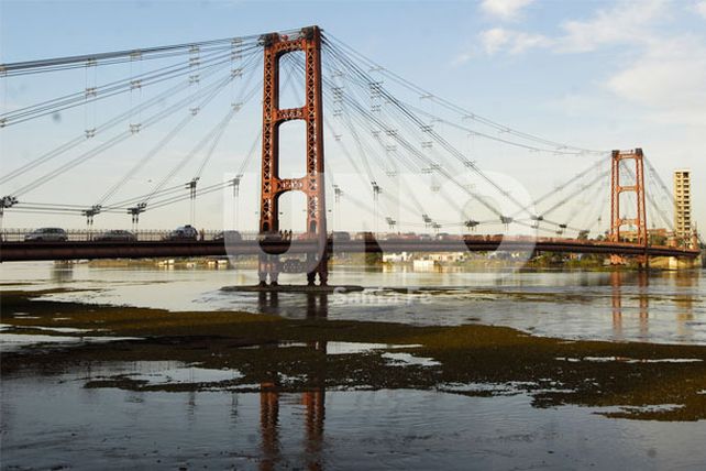 El río bajó tres centímetros y esperan un descenso gradual