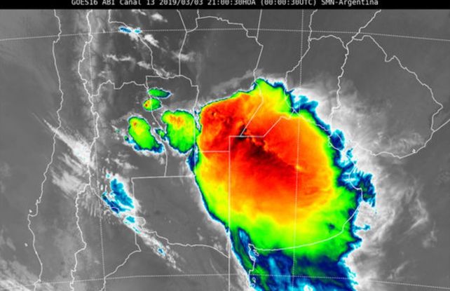Rige un alerta meteorológico por tormentas intensas