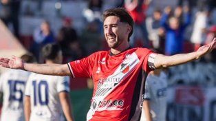 Marcelo Eggel está en el radar de Colón, pero también de otros equipos que están en Primera División.