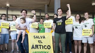 Regresaron al país los ecologistas argentinos apresados en Rusia