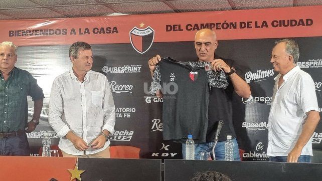 Delfino, ¿se jugará el cargo como DT de Colón ante Estudiantes (RC)? Delfino, ¿se jugará el cargo como DT de Colón ante Estudiantes (RC)?