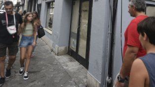 Un mítico bar del centro de Rosario cerró sus puertas y muchos pensaron que era definitivo. Pero no.&nbsp;
