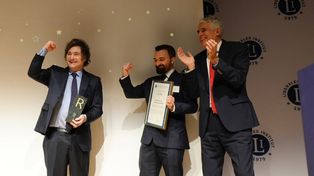 Milei celebró en Suiza y fue reconocido por una institución liberal