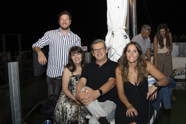 Matías Pellegrini, María Cristina Fernández, Víctor Echeverria y Romina Galeazzi.  