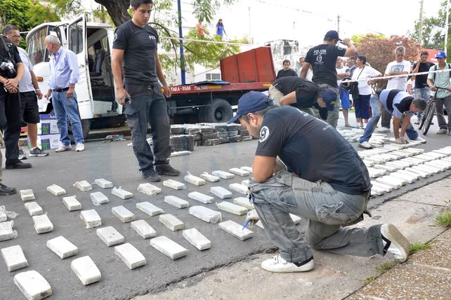 Comienza el juicio por los 600 kilos de marihuana incautados en un camión en avenida Ramírez