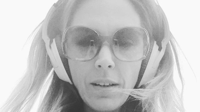 Viviana Canosa, música y selfie hot a puro escote