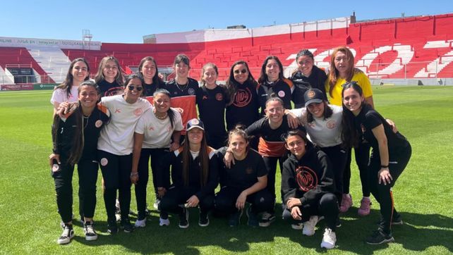 Adiur hizo un gran torneo. Las chicas rosarinas dejaron todo ante Unión de Santa Fe