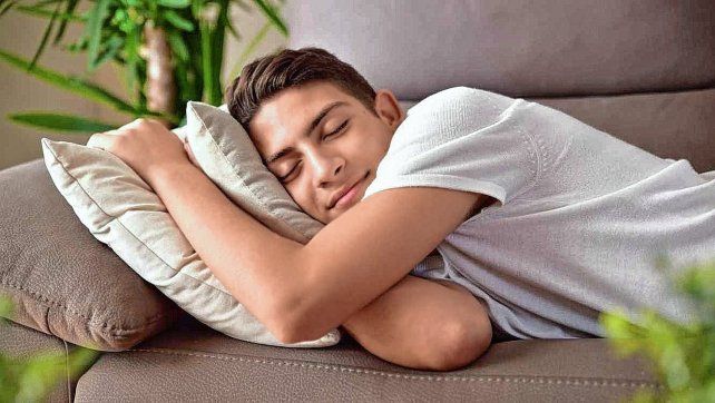 Es aconsejable la siesta de entre 10 y 30 minutos para mejorar el rendimiento cognitivo