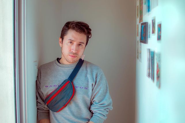 El rosarino Lucas Roma lanzó Soft: de la música evangelista al synthwave