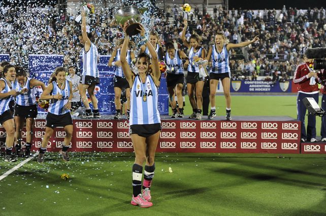 Lucha Aymar y el sueño de la nena de 14 de levantar la copa