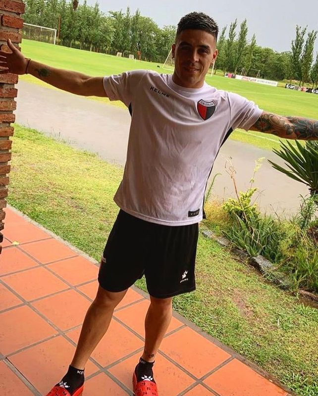 Así fue el primer día de Brian Fernández como jugador de Colón