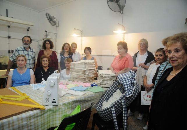 Pertenencia. Los talleres de la escuela Domingo Cullen destacan que el trabajo se hace en equipo. / José Busiemi.