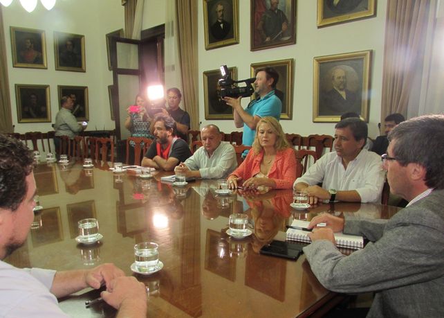 Los docentes evaluarán una nueva propuesta salarial del Gobierno
