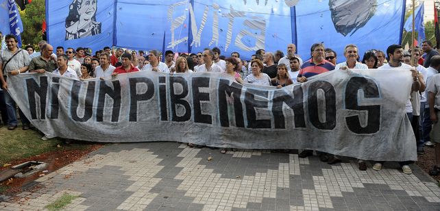 Distintas organizaciones sociales y sindicales ya pusieron fecha para el paro general y movilización: 22 de junio.&nbsp;