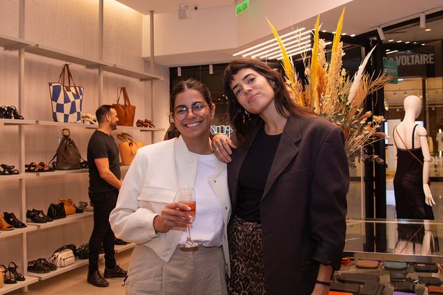 Agustina Scarafia y Candela Carballada