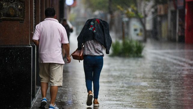 Hay vigentes dos alertas por para Rosario