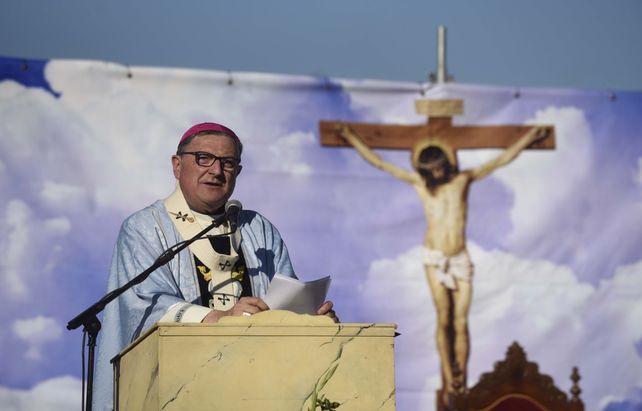 Por la paz. El arzobispo Martín pidió afianzar la cultura del encuentro.
