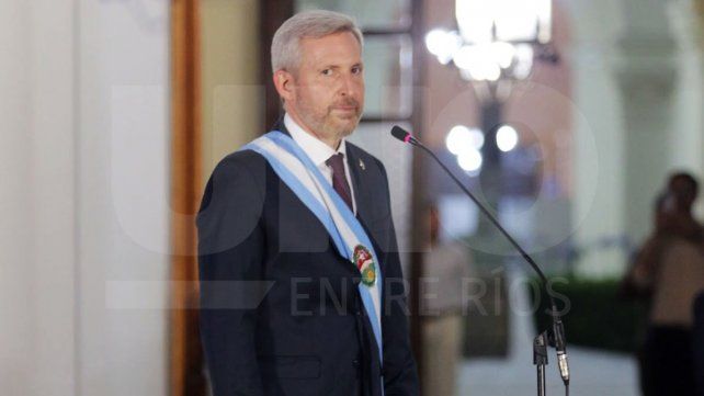 Frigerio tomará deuda para pagar sueldos y aguinaldos