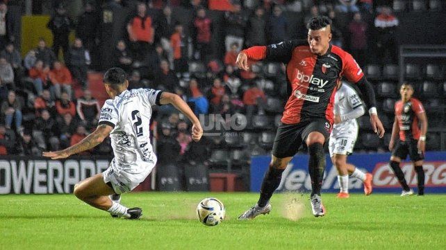 El minuto a minuto del partido entre Colón y All Boys
