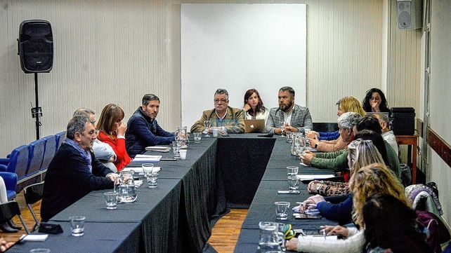 En asambleas las asambleas de Agmer definirán la aceptación o no de la propuesta salarial.