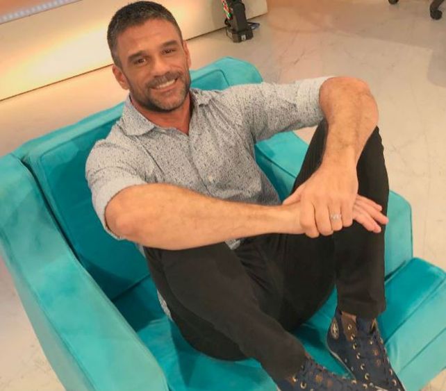 Lucas Bertero es productor y panelista del envío que conduce Mariana Fabbiani en las tardes de Canal 13.