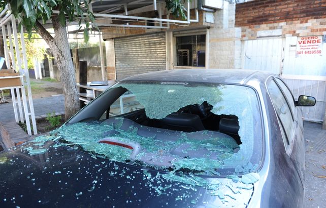 Ejecutaron a un joven al que acusaban de vender drogas frente a un almacén