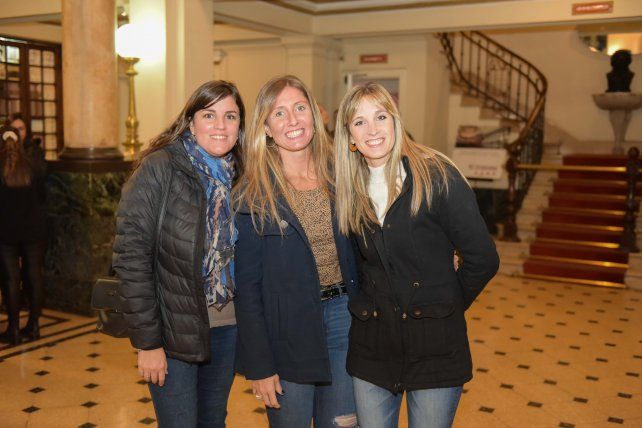 Luisina Delia, Florencia Lombardo y Belén Cámera.