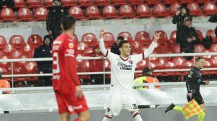 Ferreira. El mediocampista siempre se mostró en las acciones ofensivas.&nbsp;