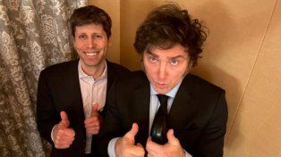 Sam Altman, creador de ChatGPT, junto a Javier Milei durante la reunión que mantuvieron en San Francisco en mayo del año pasado