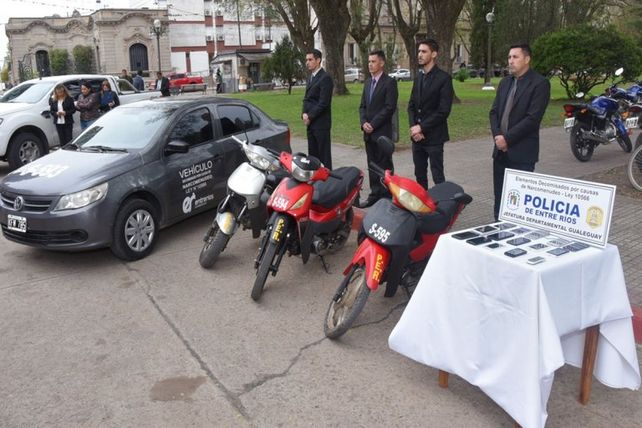 Cifras de droga, dinero y vehículos decomisados por narcomenudeo