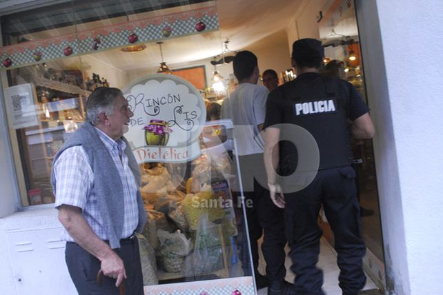 Una mujer frustró el asalto a su comercio, en barrio Sur