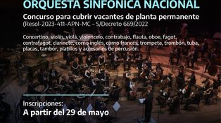 La Orquesta Sinfónica Nacional en pleno concierto, ahora busca 45 músicos que ocupen sillas vacías.