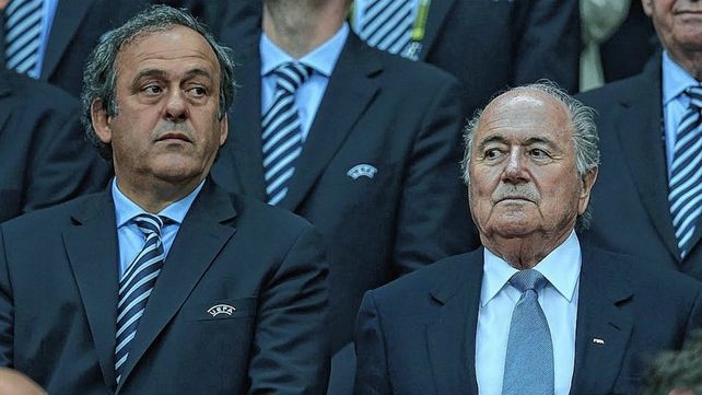 Blatter y Platini, a juicio por delitos de corrupción