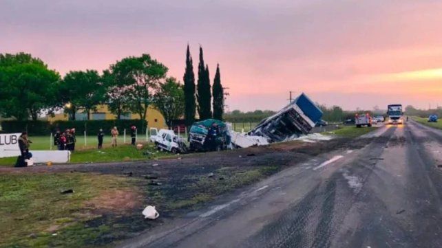 Dolor en Urdinarrain: identificaron a las tres víctimas del choque en la Ruta 39